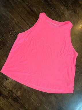 Women's Hot Pink Sleeveless Tank Top